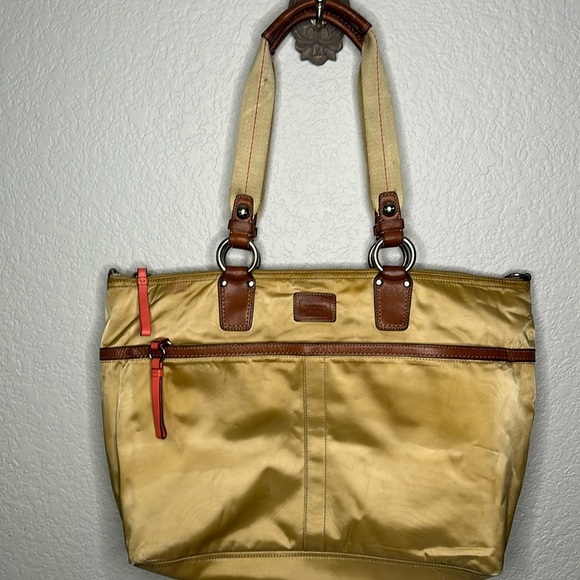 Coach Tote Handbag Hampton Champagne & Red Nylon with Leather Unused - Picture 1 of 16